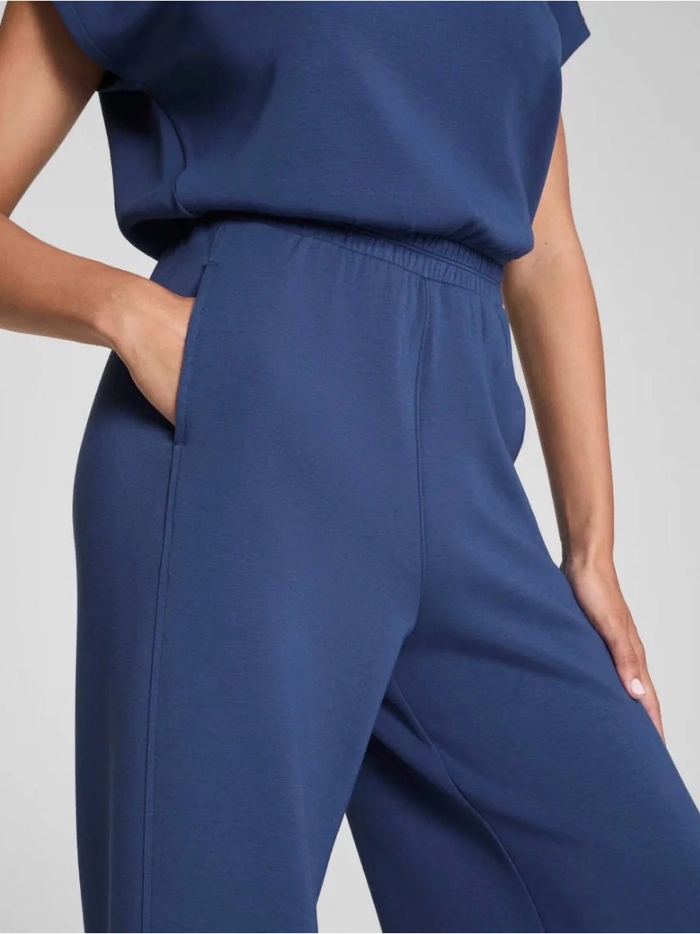 NWT SPANX Navy Blue Short-Sleeve Jumpsuit Size MP